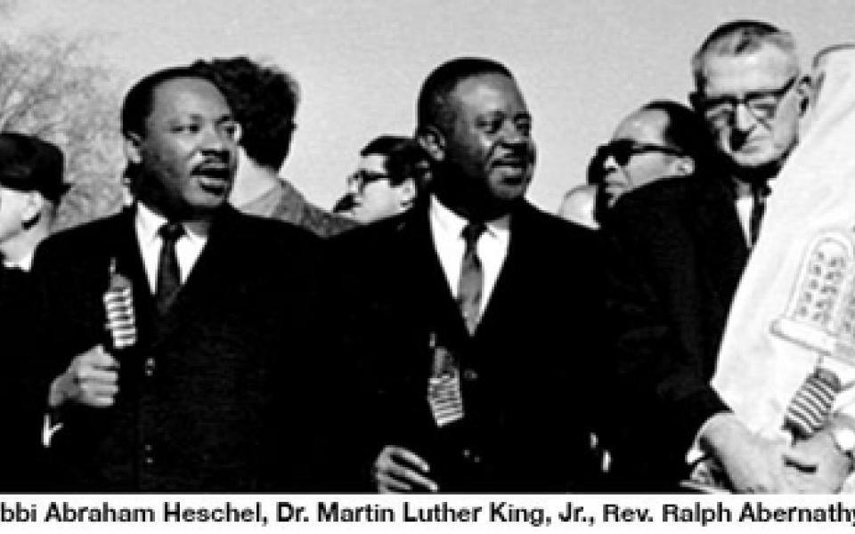 PHOTO OF mlk with  other activists