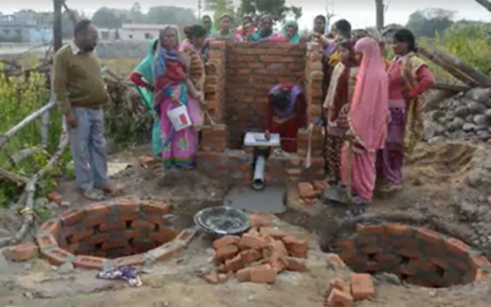 WASH-alliance-women-toilet-building-class5.png