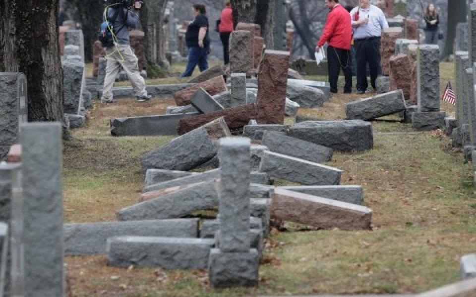 reuters_Chesed Shel Emeth Society cemetery.jpeg
