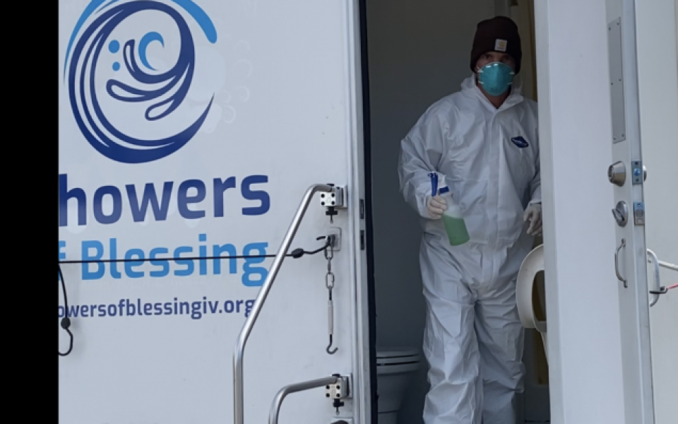 Shower Program Continues to Help Homeless Despite Pandemic Challenges